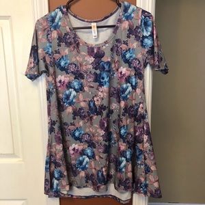 LulaRoe Classic Tee